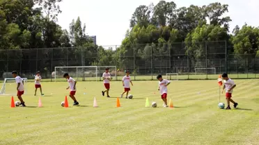 Son dakika haber | Çocuklar futbolu eğlenerek öğreniyor