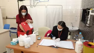 Aşı uygulama merkezlerinde yoğunluk devam ediyor