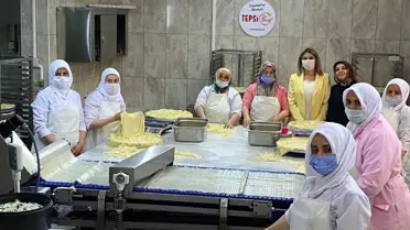 Tepsi börek Ağrı ve Kars şubelerini açtı