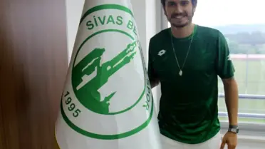 Timur Kosovalı, Sivas Belediyespor'a transfer oldu