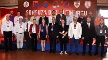 Altınordu'da bayrak değişimi