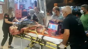 Seyir halindeki traktör üzerinden düşen kadın ağır yaralandı