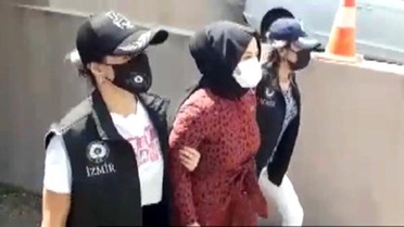 FETÖ elebaşının akrabası Munise Gülen tutuklandı
