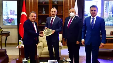 Başkan Böcek, Kemal Kılıçdaroğlu ile bir araya geldi
