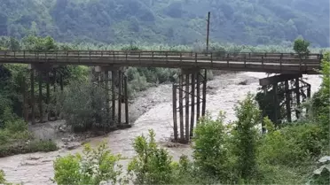 Sakarya'da dere taştı; 1 kişi kayıp (3)