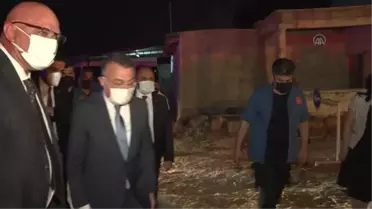 İSKELE- Cumhurbaşkanı Yardımcısı Oktay, KKTC'nin Bafra köyünde vatandaşlarla bir araya geldi
