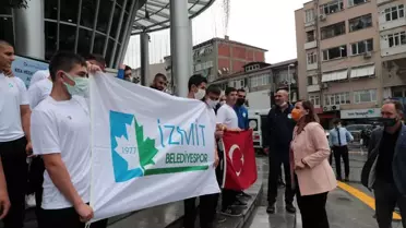 İzmitli pehlivanlar Kırkpınar'a uğurlandı