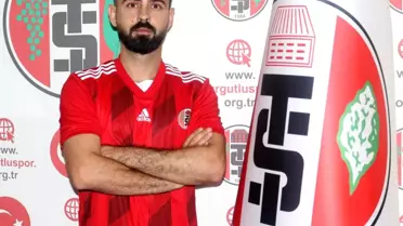 Turgutluspor, Ankara Demirspor'lu Hakan Turan'ı kadrosuna kattı