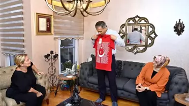 İstanbul Valisi Ali Yerlikaya, 15 Temmuz şehidi Batuhan Ergin'in ailesini ziyaret etti