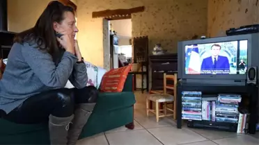 Fransa sağlık çalışanlarına aşı zorunluluğu getirdi