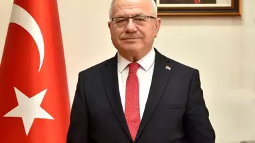 Rektör Ak: '15 Temmuz 2016 tarihinde ülkemiz, hain bir darbe girişimiyle karşı karşıya kalmıştır'