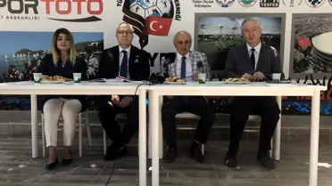 Son dakika haber: 'IAAF Çocuk Atletizmi' projesini kitaplaştıran Necdet Ayaz: 'Çocukların atletizme kazandırılmasını istedik'