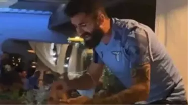 Lazio, faşist taraftarların hedefi haline gelen Elseid Hysaj'a sahip çıktı