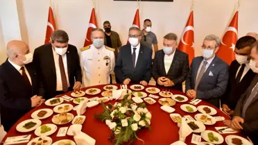 Bayramlaşma töreni düzenlendi
