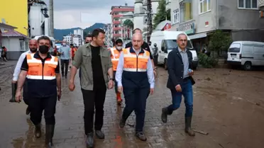 Son dakika: Bakanlar Soylu ve Karaismailoğlu ile AK Parti Genel Başkan Yardımcısı Yazıcı, sel bölgelerinde incelemelerde bulundu