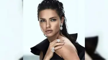 Adriana Lima'dan olay poz