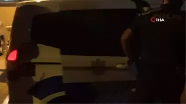 Cinayet zanlıları bir çanta dolusu parayla İzmir'de yakalandı