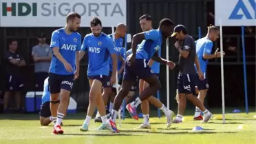 Fenerbahçe, yeni sezon hazırlıklarına devam etti