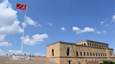 Anıtkabir'e yapılan yiyecek- içecek otomatları kaldırılıyor