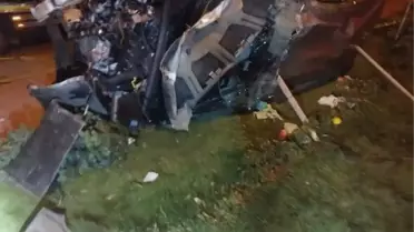 Konya'da refüje çarpan otomobil devrildi: 6 yaralı