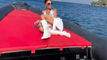 Paylaşımı tepki çekmişti! Üzerinde poz verdiği o sürat motorun fiyatı ortaya çıktı