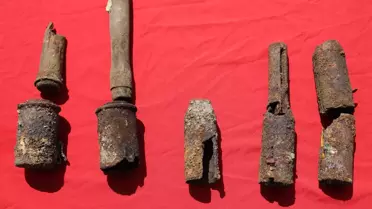 Son dakika haber | Diyarbakır'da Amida Höyük'teki kazılarda 1. Dünya Savaşı'ndan kalma 782 el bombası bulundu