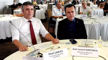Çeşme Kaymakamı Çakıcı, 28 yıl önceki ev arkadaşı ile hasret giderdi