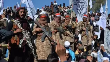 Taliban, bir kaleyi daha aldı! Afganistan'ın en büyük ikinci şehri Kandahar ele geçirildi