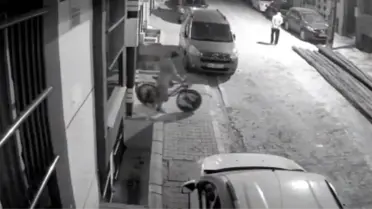 Esenyurt'ta yaşanan bisiklet hırsızlığı kamerada