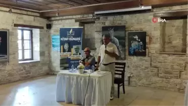 Kuşadası 'Kitap Günleri' kapsamında Sağlar ve Gazalcı vatandaşlarla buluştu