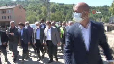 Binali Yıldırım selin vurduğu Zafer Köyü'nde