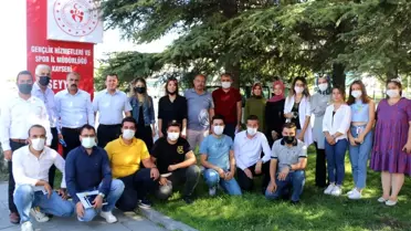 Gençlik merkezi ile değerlendirme toplantısı yapıldı