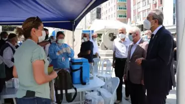Sultanbeyli'de 'Aşı Seferberliği' devam ediyor