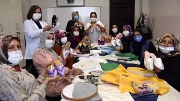 Tek tek nakşettikleri terlikleri tüm dünyaya ihraç edecekler