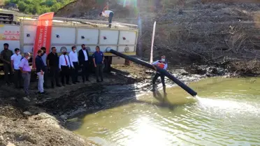 Bingöl'de baraj ve göletlere 1 milyon 200 bin yavru sazan bırakıldı