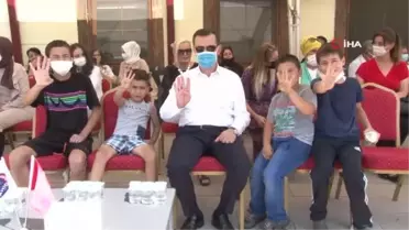 Ankaralılar hemşehrilerine aşure dağıttı