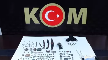 Tarsus'ta Roma dönemine ait 159 parça tarihi eser ele geçirildi