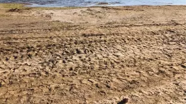Eğirdir Gölü'nde su çekilmesi 50 metreyi aştı, iskeleler havada kaldı