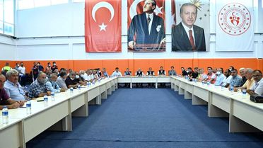 Son dakika haberleri | Türkeli'de iki bakan, muhtarlarla değerlendirme toplantısı gerçekleştirdi