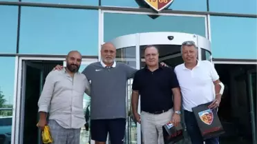 Hollandalı teknik direktör Dick Advocaat'tan Hikmet Karaman'a ziyaret