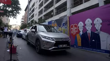 Mercan Katlı Otopark'ın kapalı olması esnafı ve vatandaşları mağdur ediyor