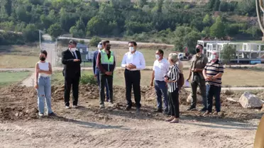 Bolu Valisi Ümit, Köroğlu Millet Bahçesi ve olimpik yüzme havuzu inşaatlarında incelemede bulundu