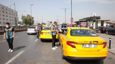 EMİNÖNÜ'NDE DENETİM; KURALLARA UYMAYAN TAKSİCİLERE CEZA KESİLDİ