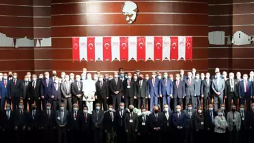 YÖK Başkanı Prof. Dr. Erol Özvar, üniversite rektörleriyle bir araya geldi