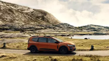 Dacia 7 koltuklu Jogger'i tanıttı