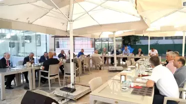 Kartal'ın nabzı muhtarlar toplantısında tutuluyor
