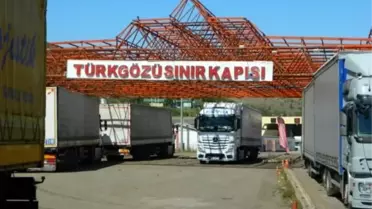 Sınır kapısının kapanması Posof esnafının da kapılarını kapattı