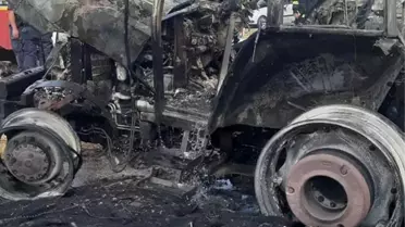 Egzozdan çıkan kıvılcım traktörü kül etti