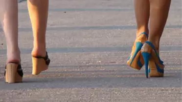Kadınlarda daha sık görülüyor; yüksek topuklu ayakkabılara dikkat