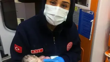 7 aylıkken ambulansta doğdu, kalbi durdu, ekiplerin müdahalesiyle hayata tutundu